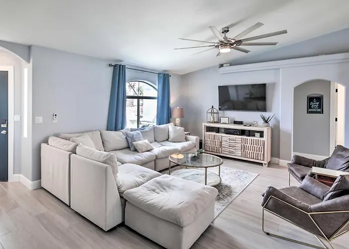Pool, Patio & Views: Havasu Home! Holiday home Lake Havasu City