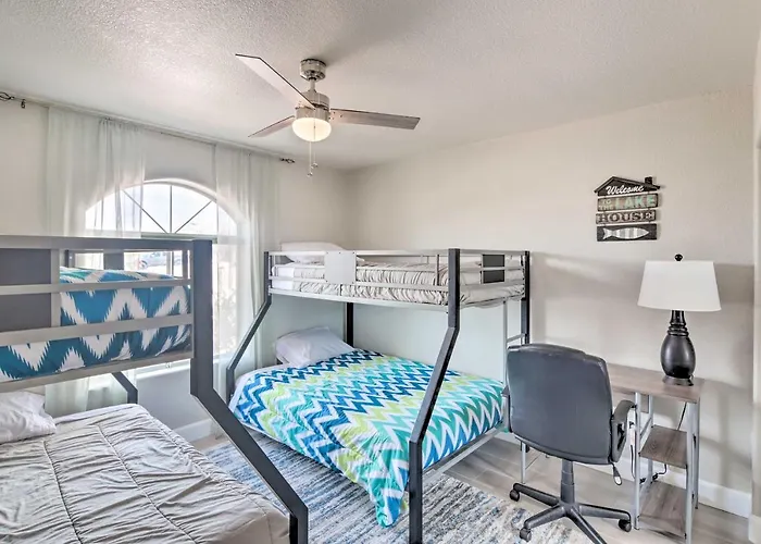 Pool, Patio & Views: Havasu Home! Holiday home Lake Havasu City